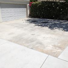Concrete Driveway Cleaning 0