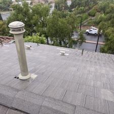 Roof Cleaning in Riverside, California 4