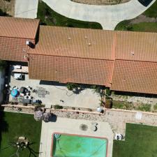 Algae-mold-and-moss-removal-from-roof-tiles-in-Ladera-Ranch-California 1
