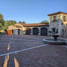 Brick-Driveway-and-Backyard-Pressure-Washing-in-Newport-Beach-CA 5