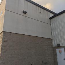 Building-exterior-wall-washing-and-soft-washing-and-algae-mold-removal-in-Riverside-California-for-commercial-building-pressure-washing 6