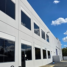 Commercial-Building-Washing-Curb-Appeal-Makeovers-in-Costa-Mesa-California 1