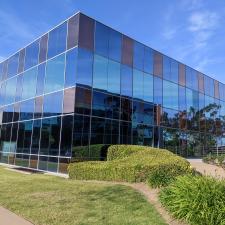 Commercial-Office-Window-Washing-in-Newport-Beach-CA 7