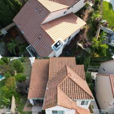 Roof-cleaning-experts-Moss-removal-from-tile-roof-in-Orange-California 3