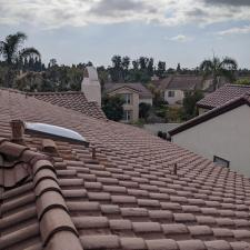 Roof-Cleaning-in-Tustin-CA-1 3